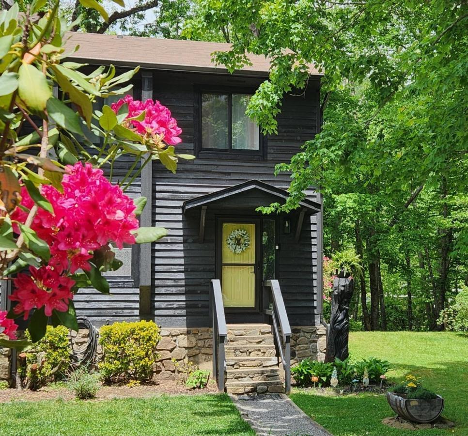 J.Creek Retreat, Creekside Townhouse +1 Car Garage Villa Maggie Valley Esterno foto